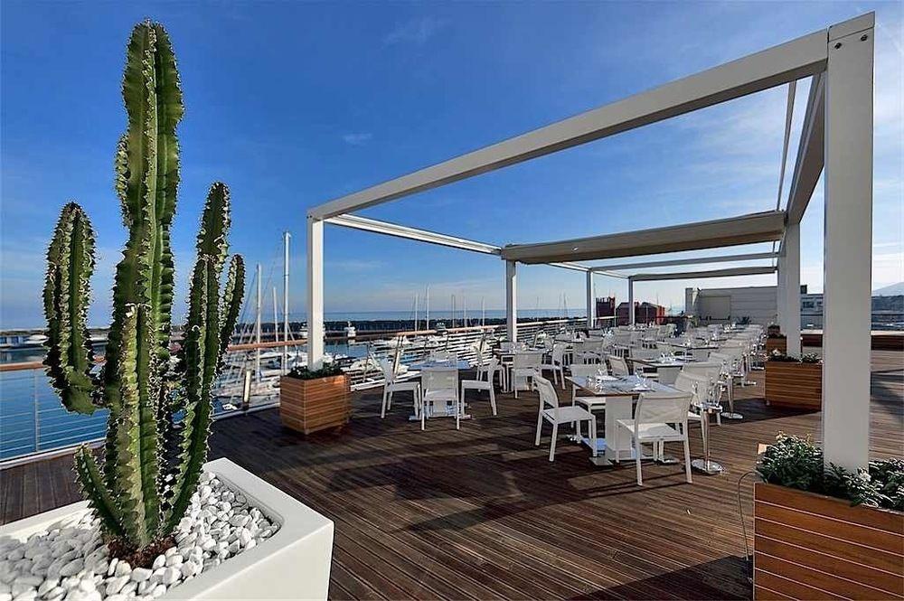 فندق Yacht Club Marina Di لوانو المظهر الخارجي الصورة
