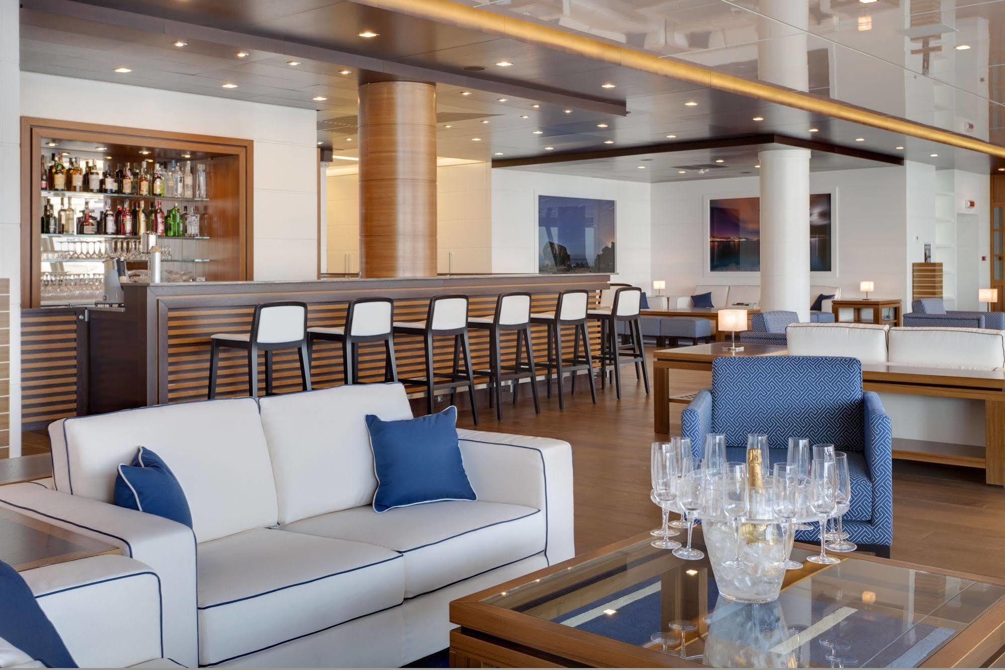 فندق Yacht Club Marina Di لوانو المظهر الخارجي الصورة